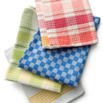 isolated-kitchen-towels
